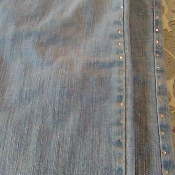 Mu Light Wash Retro Jeans With Bling - Picture 7 of 13